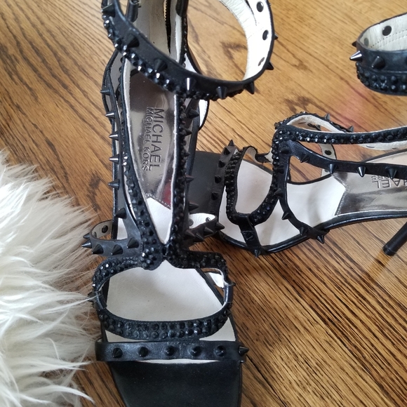 Michael Kors heels - Picture 4 of 4